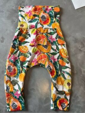 LITTLE YOGI BABY HAREM